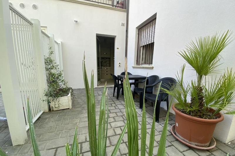 Residence Roxy Misano Adriatico Exterior foto
